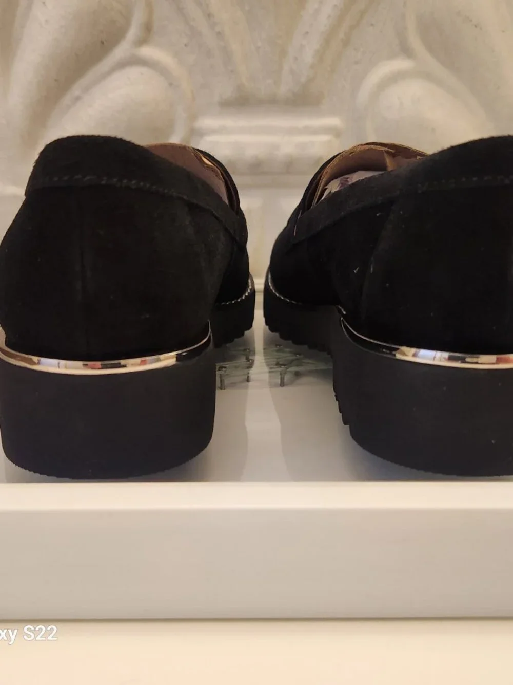Franco Sarto Carolynn Black Suede Tassel Loafers. NIB. Size 6
